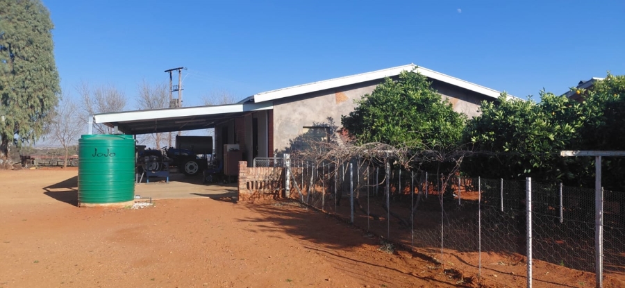 Commercial Property for Sale in Griekwastad Rural Northern Cape